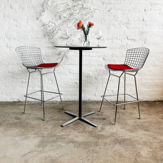 Wilkahn - Aline - Stehtisch - Schwarz - Verchromt