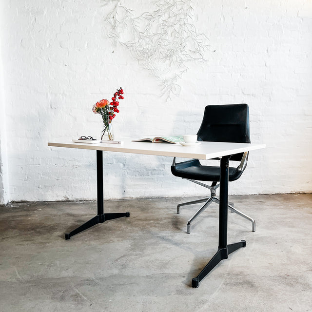 Vitra - Contract Table - Eames - Tisch - Schreibtisch - TOP Zustand