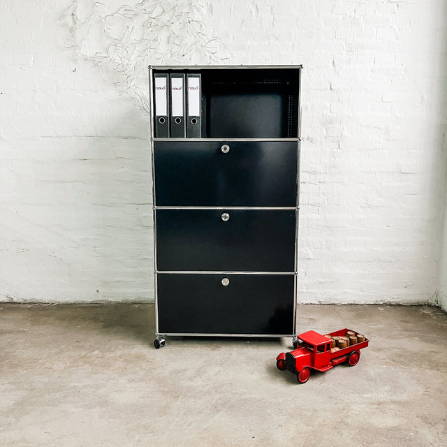 USM Haller - Schrank - Schwarz - 3 Klapptüren