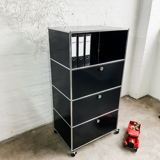 USM Haller - Schrank - Schwarz - 3 Klapptüren