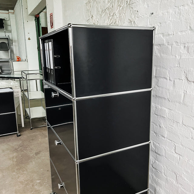 USM Haller - Schrank - Schwarz - 3 Klapptüren