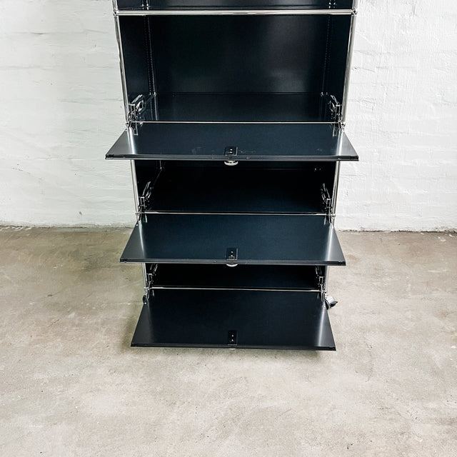 USM Haller - Schrank - Schwarz - 3 Klapptüren