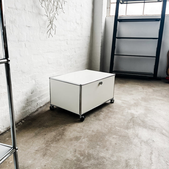 USM Haller - Lowboard - Weiß - Vollauszug - TOP Zustand