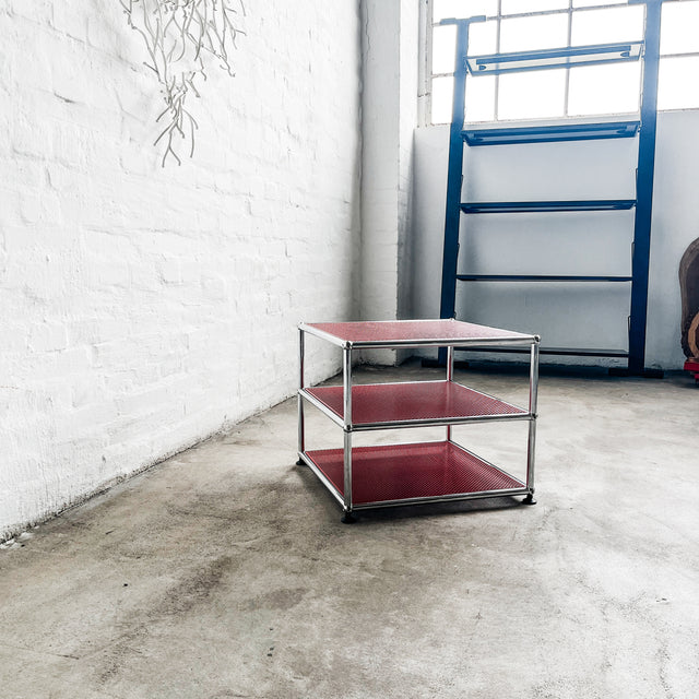 USM Haller - Beistelltisch - Rot Perforiert - TOP Zustand