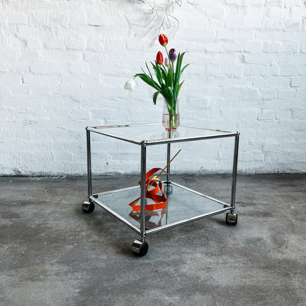 USM Haller - Beistelltisch - Glastablare - 50 cm x 50 cm