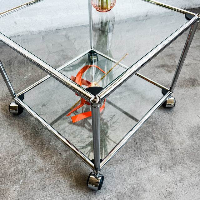 USM Haller - Beistelltisch - Glastablare - 50 cm x 50 cm