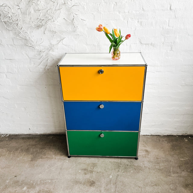 USM Haller - Highboard - Bunt - Weißer Korpus