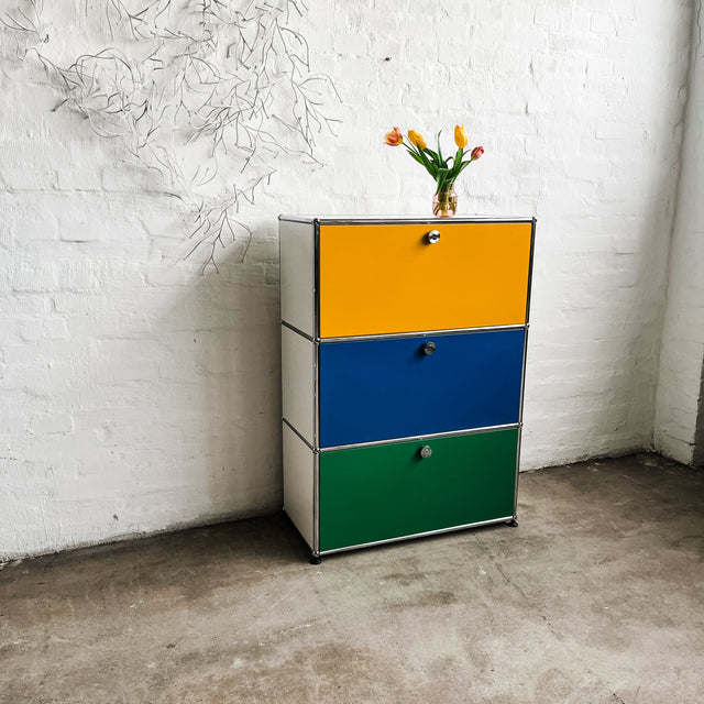 USM Haller - Highboard - Bunt - Weißer Korpus