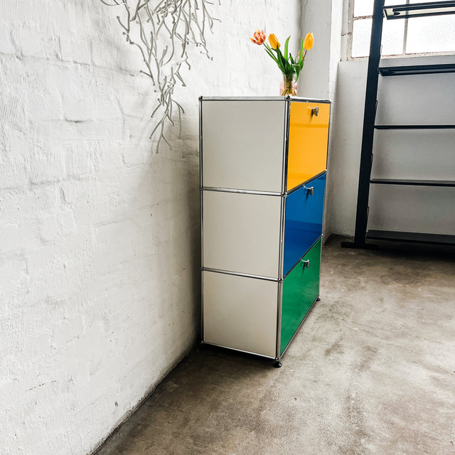 USM Haller - Highboard - Bunt - Weißer Korpus