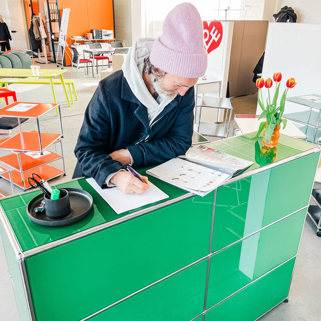 USM Haller - Theke - Grün - TOP gebrauchter Zustand - Unterlackiertes Glas