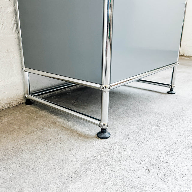 USM Haller - Highboard - Mittelgrau - 10cm Unterbau - TOP Zustand