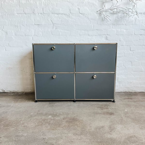 USM Haller Sideboard - Mittelgrau - 4 Klapptüren - gebrauchter TOP Zustand