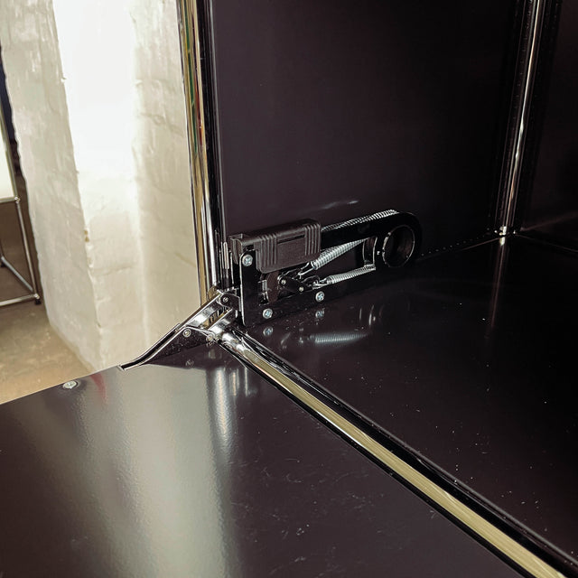 USM Haller - Highboard - Schwarz - 2 Klapptüren