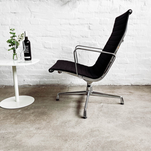 Vitra - EA 116 - Lounge Sessel - Schwarz