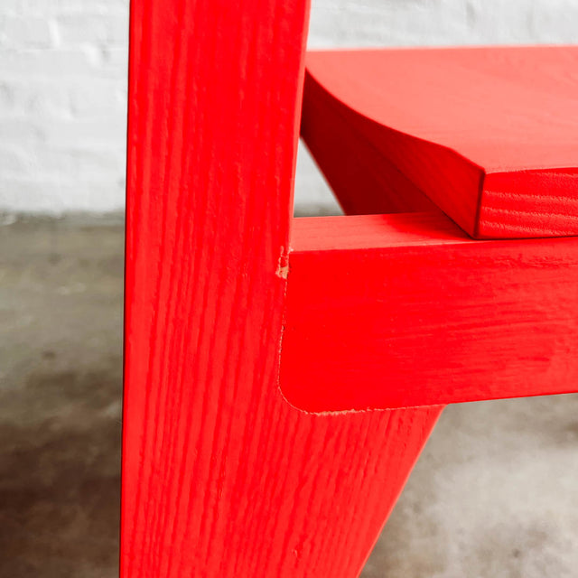 OUT - Schulz Stuhl - Leuchtrot