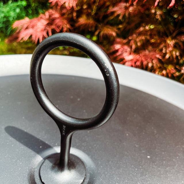 HOUE - Eyelet Table - Beistelltisch - Schwarz