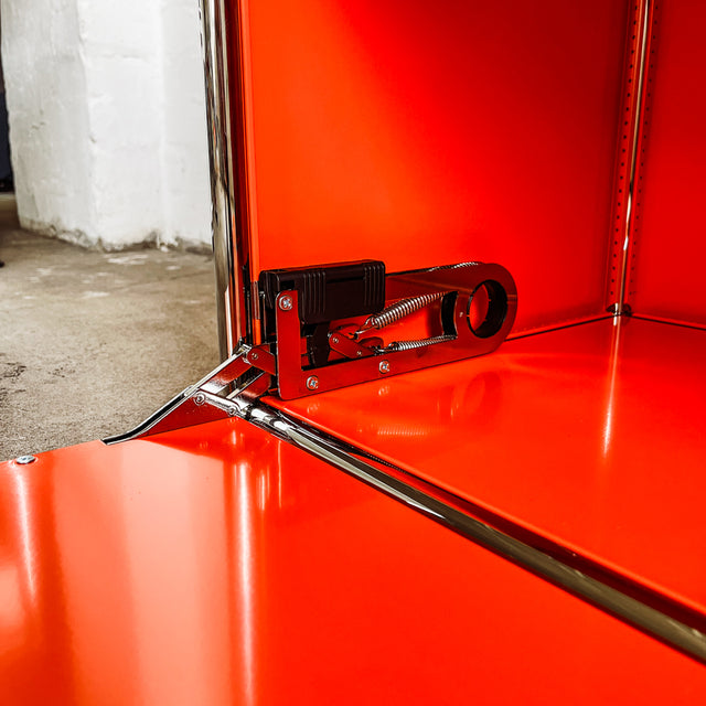 USM Haller - Sideboard - Orange - Vier Fächer - TOP Zustand!