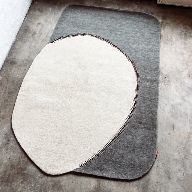 Kartell - Teppich Aaland - Grau/Beige - Patricia Uriquola - NEU