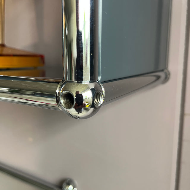 USM Haller - Wandregal - 4 Fächer - Anthrazitgrau - gebrauchter TOP Zustand