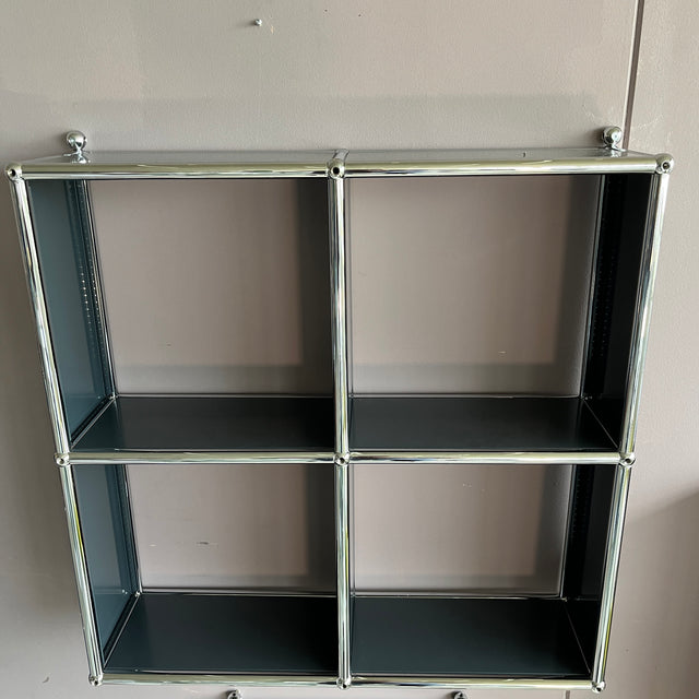 USM Haller - Wandregal - 4 Fächer - Anthrazitgrau - gebrauchter TOP Zustand