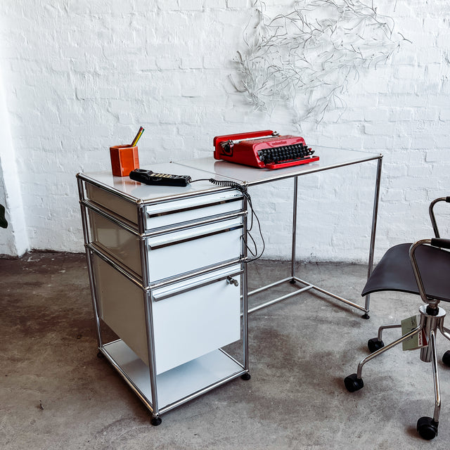 USM Haller - Sekretär - Schreibtisch - lichtgrau - gebrauchter TOP Zustand