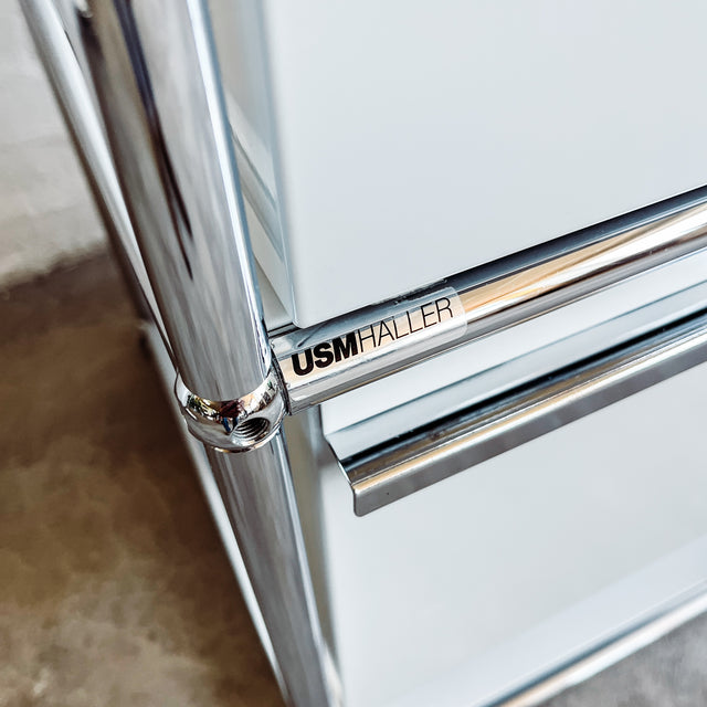 USM Haller - Sekretär - Schreibtisch - lichtgrau - gebrauchter TOP Zustand