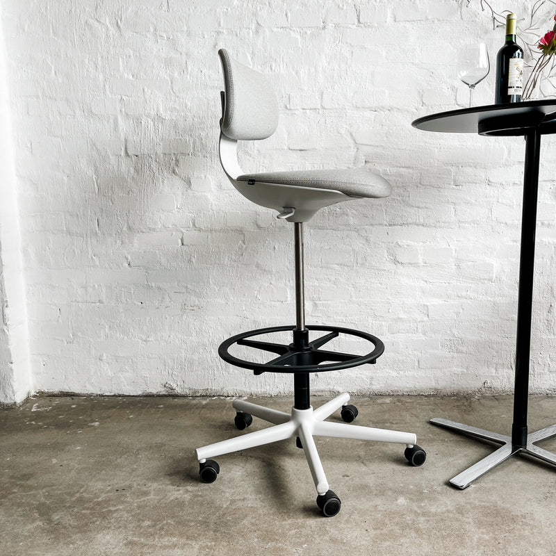 Vitra - Barhocker Rookie High - Konstantin Grcic - grau - gebrauchte Designermöbel