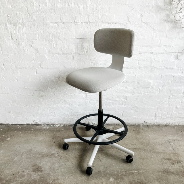 Vitra - Barhocker Rookie High - Konstantin Grcic - grau - gebrauchte Designermöbel