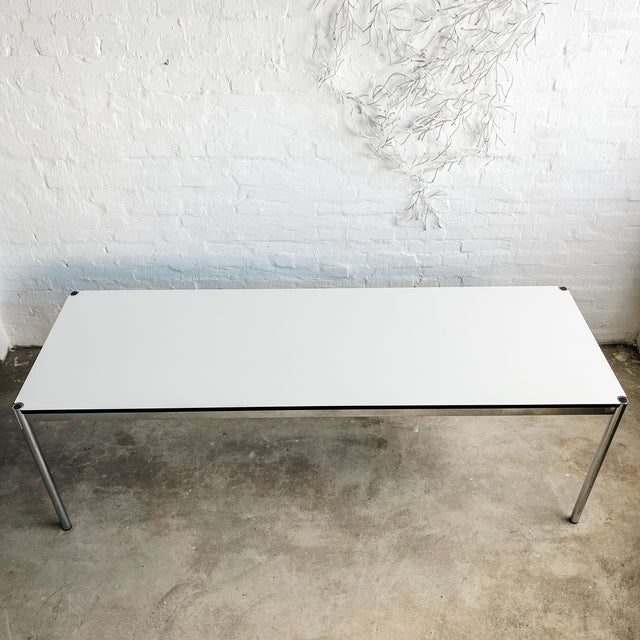 USM Haller Tisch - perlgrau alumatt - 225 x 75 cm - gebrauchter TOP Zustand