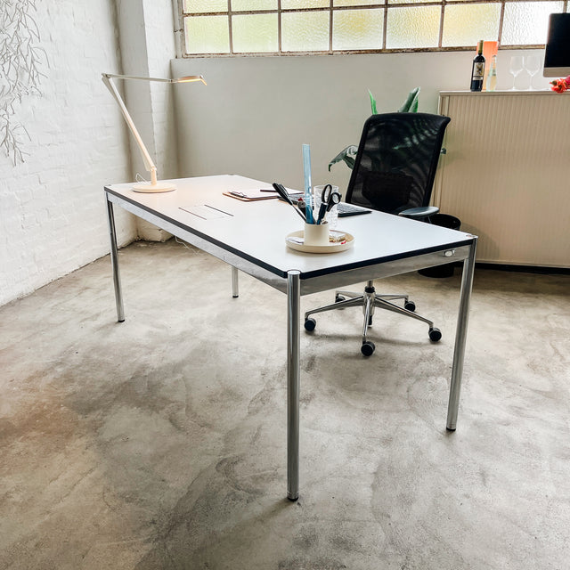 USM Haller - Tisch - reinweiß - 175 x 75 cm - gebrauchter TOP Zustand