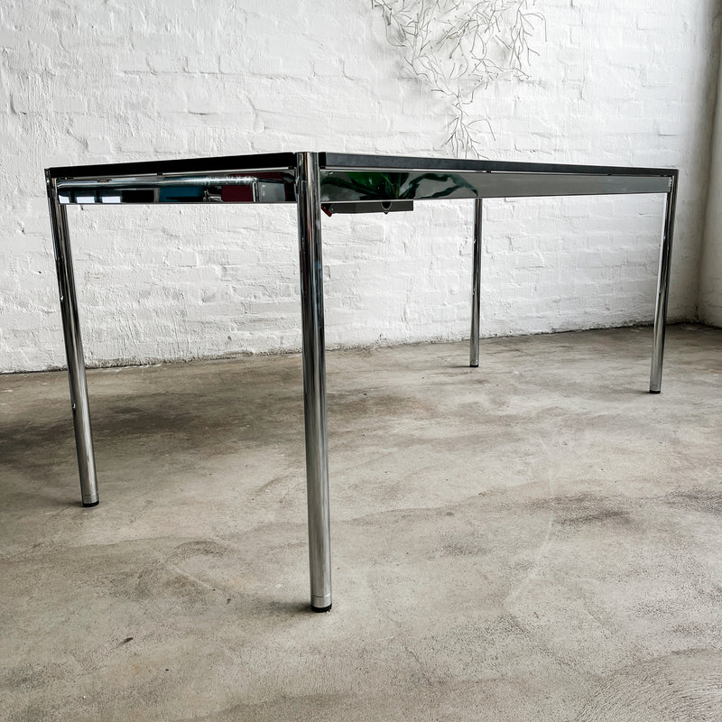 USM Haller - Tisch - reinweiß - 175 x 75 cm - gebrauchter TOP Zustand