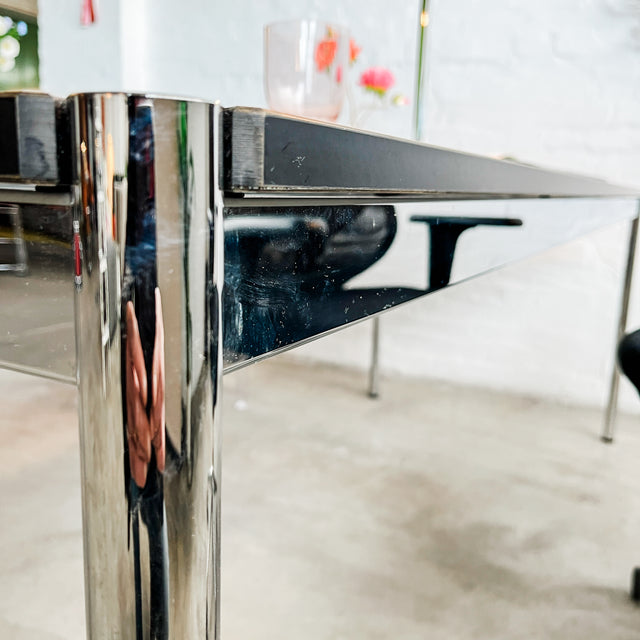 USM Haller Tisch - perlgrau alumatt - 200 x 80 cm - gebrauchter TOP Zustand