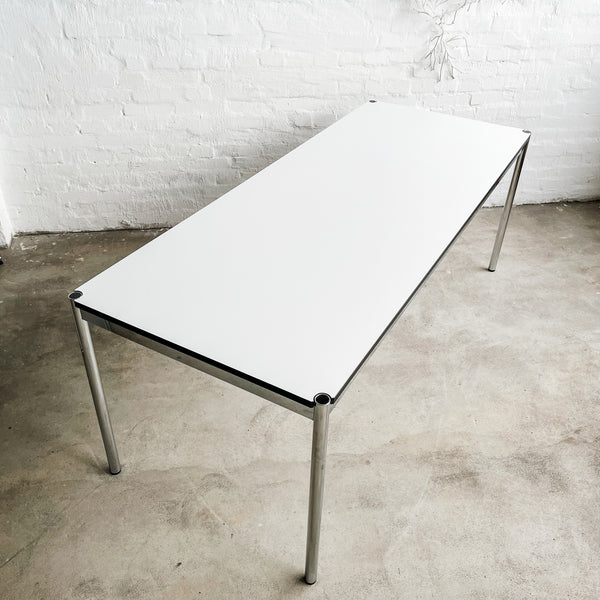 USM Haller Tisch - perlgrau alumatt - 200 x 80 cm - gebrauchter TOP Zustand