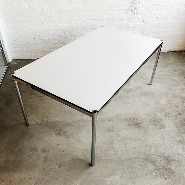 USM Haller Tisch - perlgrau alumatt - 200 x 80 cm - gebrauchter TOP Zustand