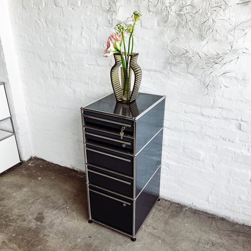 USM Haller - Standcontainer - anthrazit - 5 Schubladen - gebrauchte Designermöbel