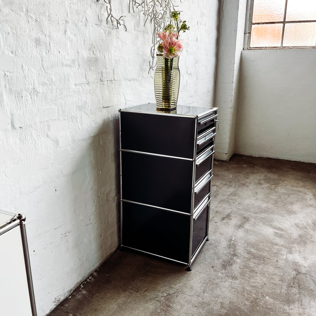 USM Haller - Standcontainer - anthrazit - 5 Schubladen - gebrauchte Designermöbel