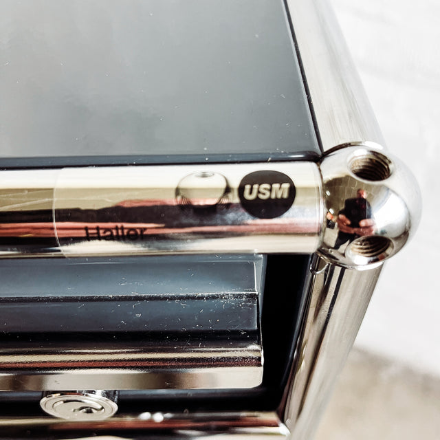 USM Haller - Standcontainer - anthrazit - 5 Schubladen - gebrauchte Designermöbel