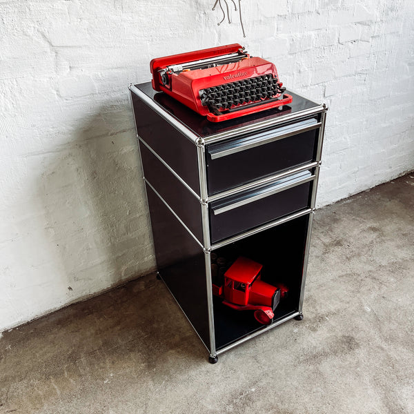 USM Haller - Standcontainer - schwarz - gebrauchte Designermöbel