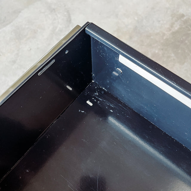 USM Haller - Standcontainer - schwarz - gebrauchte Designermöbel