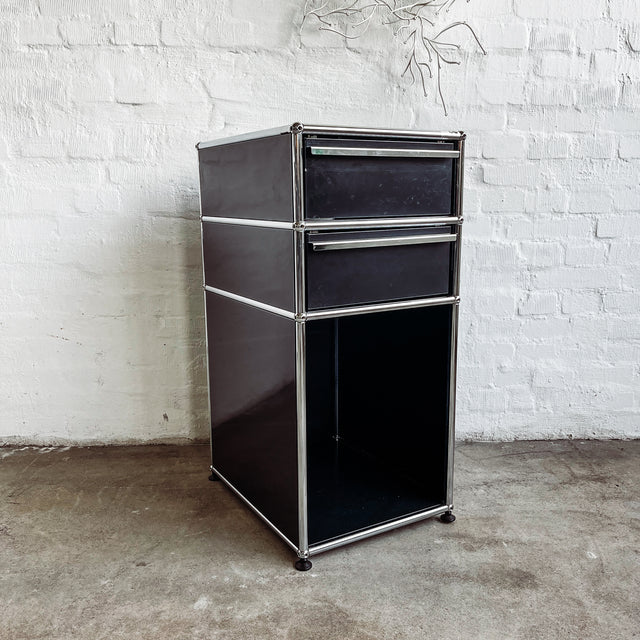 USM Haller - Standcontainer - schwarz - gebrauchte Designermöbel