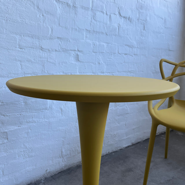 Kartell - Dr. NA - Bistrotisch - senfgelb - Philippe Starck - Outdoor - NEU