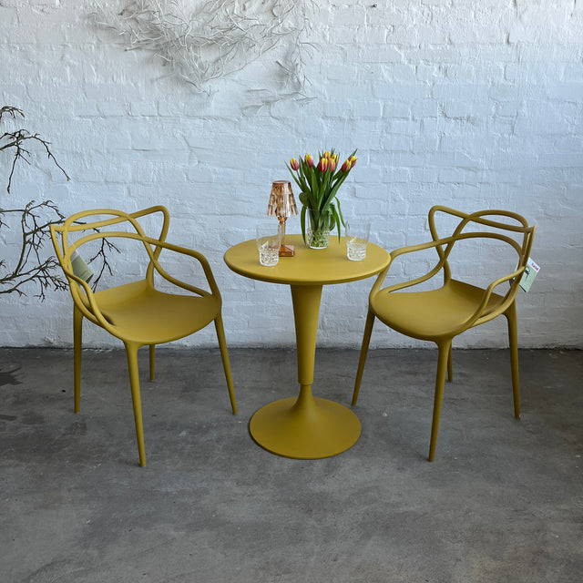 Kartell - Dr. NA - Bistrotisch - senfgelb - Philippe Starck - Outdoor - NEU