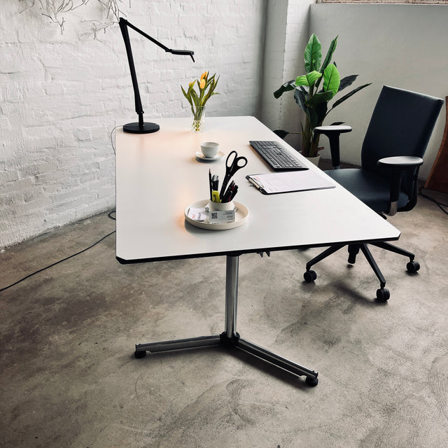 USM Kitos - Tisch - perlgrau - 180 x 90 cm - guter gebrauchter Zustand