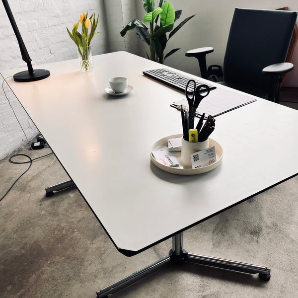 USM Kitos - Tisch - perlgrau - 180 x 90 cm - guter gebrauchter Zustand