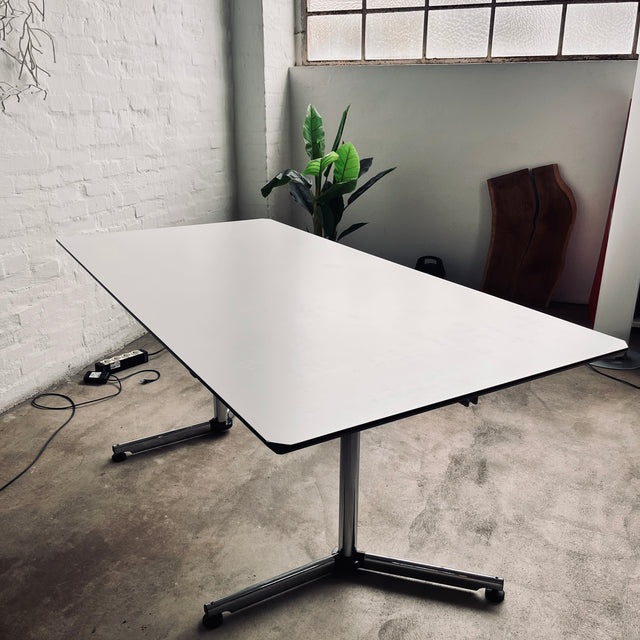 USM Kitos - Tisch - perlgrau - 180 x 90 cm - guter gebrauchter Zustand