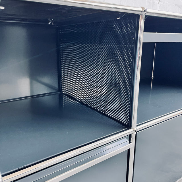 USM Haller - Sideboard - anthrazit - 1 Schublade, 1 Ausziehtablar und 1 Klapptür - guter gebrauchter Zustand