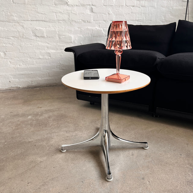 Herman Miller - Pedestal Beistelltisch - Weiß/Alu poliert - George Nelson - sehr guter gebrauchter Zustand