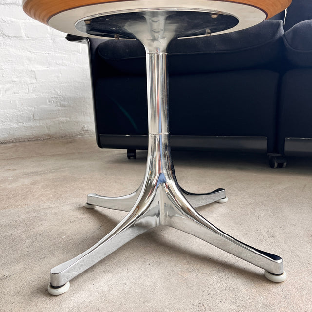Herman Miller - Pedestal Beistelltisch - Weiß/Alu poliert - George Nelson - sehr guter gebrauchter Zustand