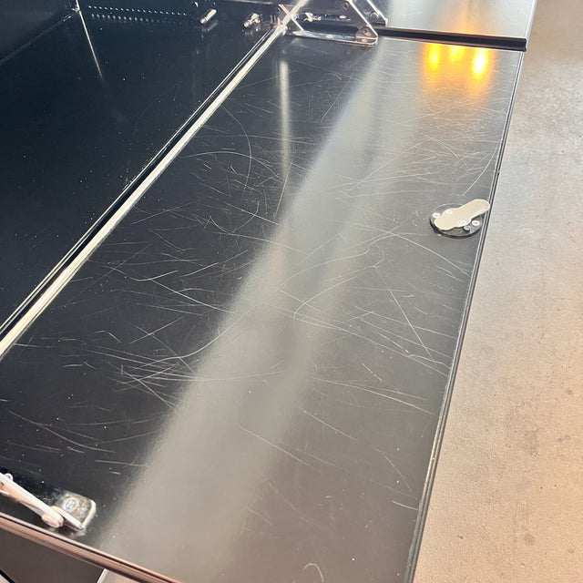 USM Haller - Sideboard - schwarz - Glas - gebrauchter Zustand