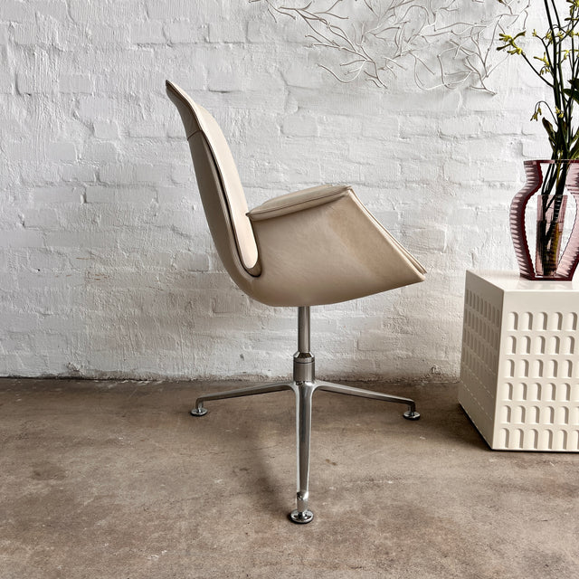 Walter Knoll - FK Schalensessel - Leder creme - Preben Fabricius & Jørgen Kastholm - guter gebrauchter Zustand